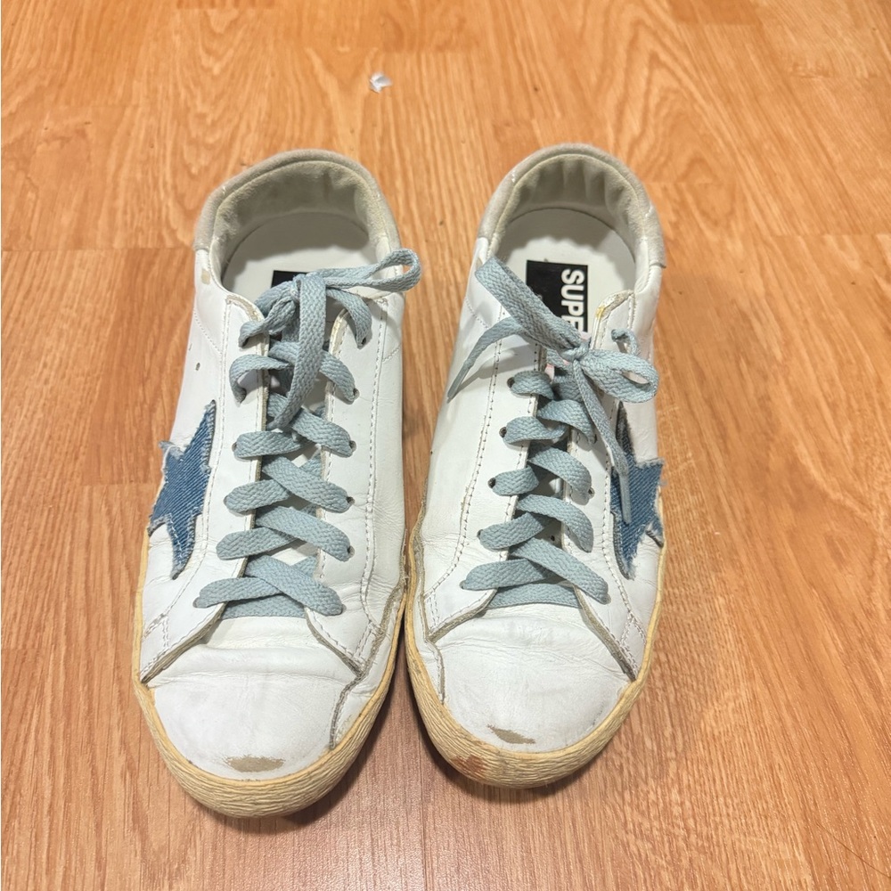 Golden goose sneaker